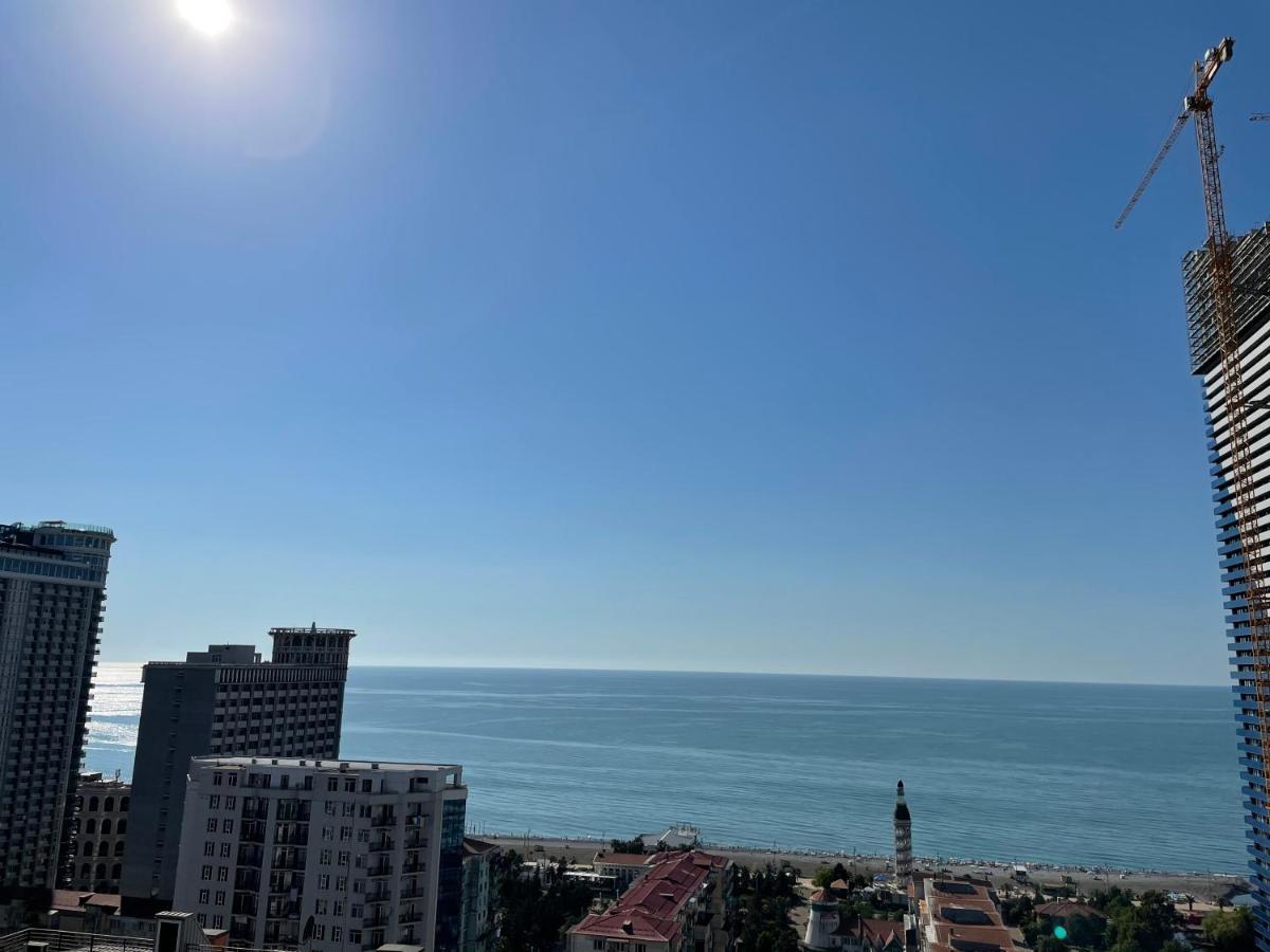 Appartamento Batumi Real Lux Esterno foto
