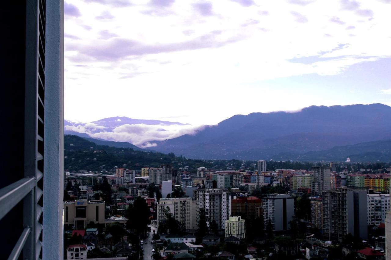Appartamento Batumi Real Lux Esterno foto