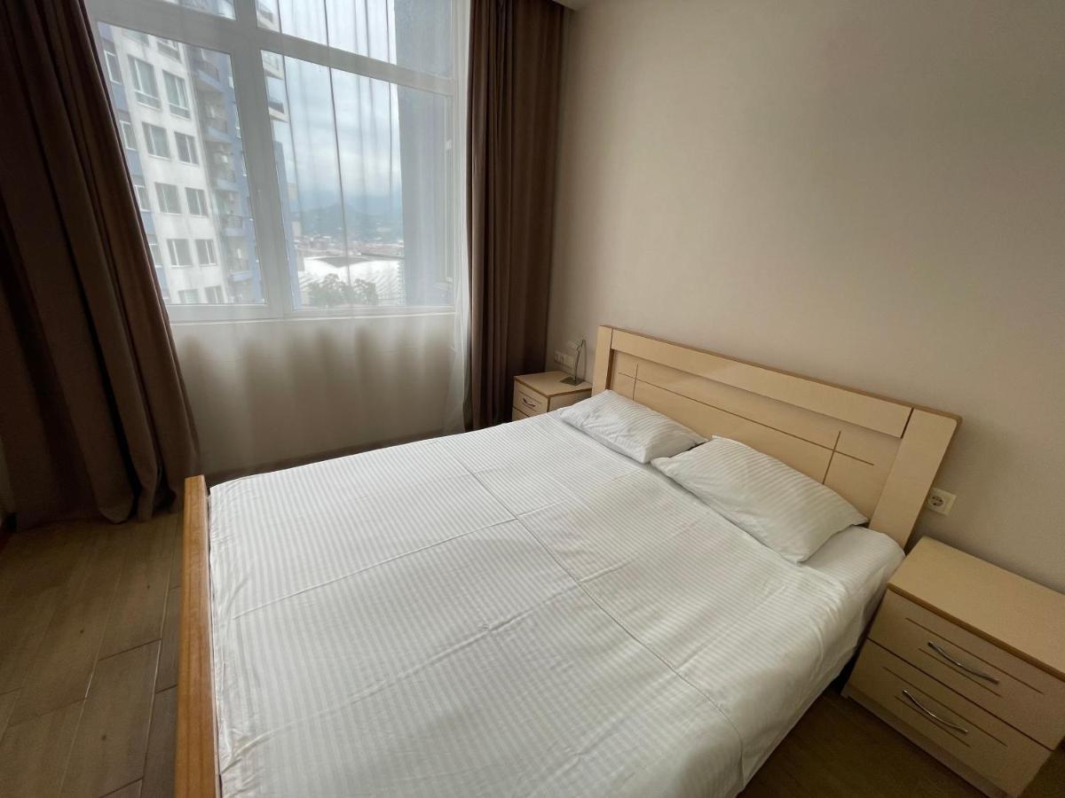 Appartamento Batumi Real Lux Esterno foto