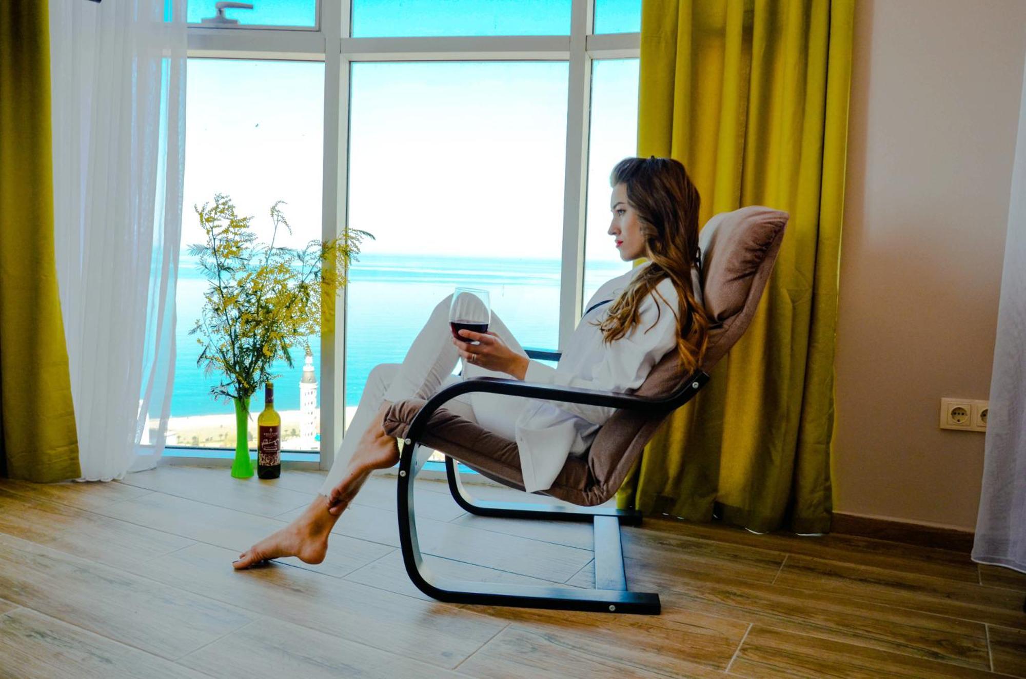 Appartamento Batumi Real Lux Esterno foto